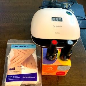 Gel Nail Polishes with UV Lamp